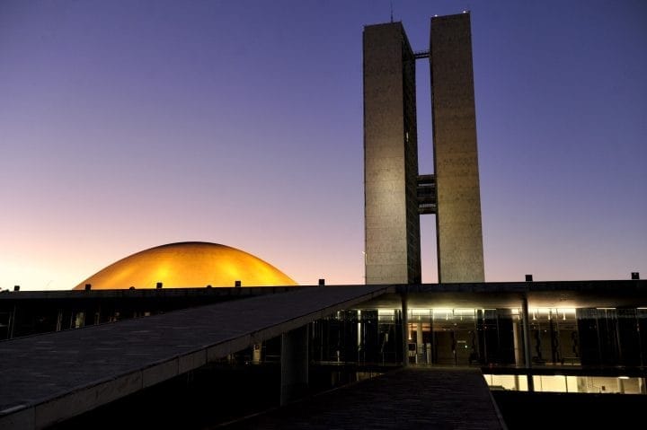 90701d02ae3da0e5a21abbd900c25748