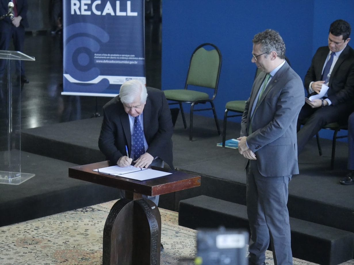 dc9e231f652301f80ea8e901bd9ec18a